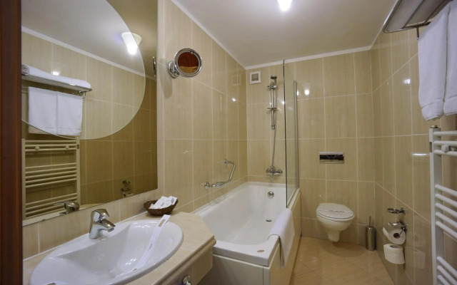 Citrin Hotel - Adults Only