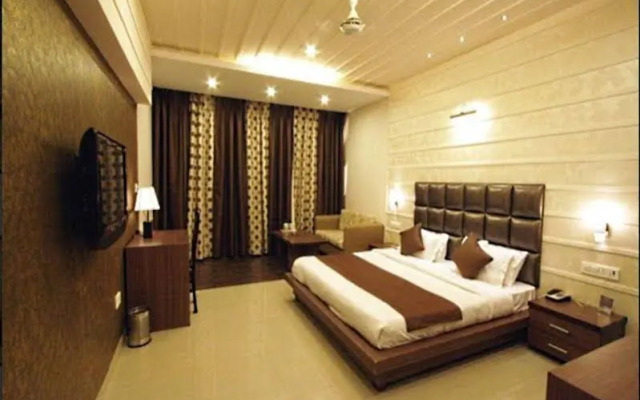 Royal Residency Hotel