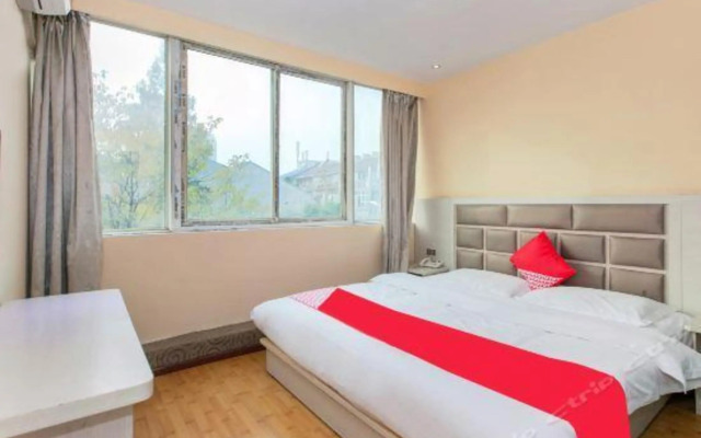 Qingzhu Hotel · Ao7 Boutique (Wuhan Wuhuan Avenue Subway Station)
