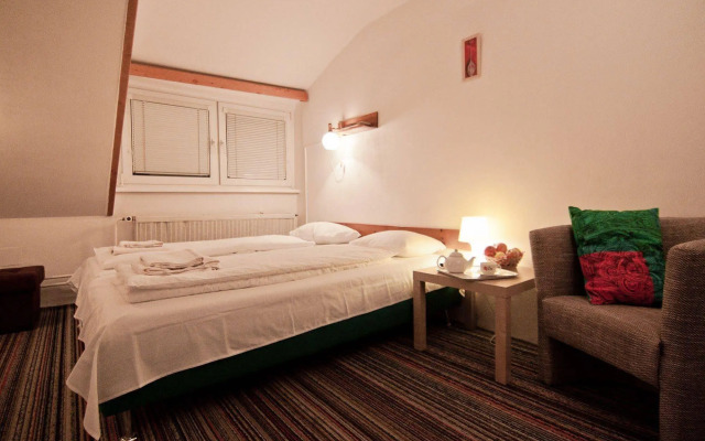 Pension Nika