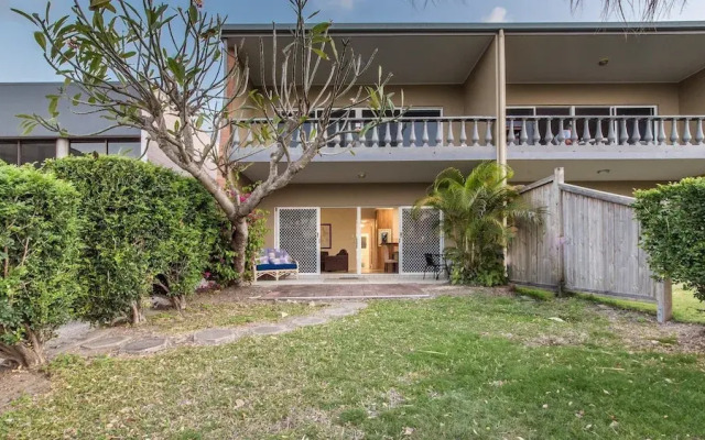 Sea Breeze - Cannonvale