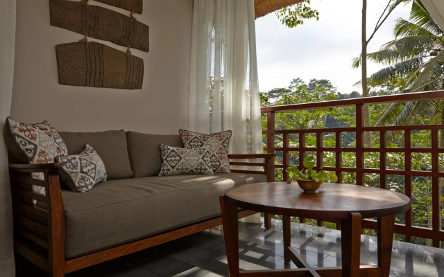 Tejaprana Resort & Spa