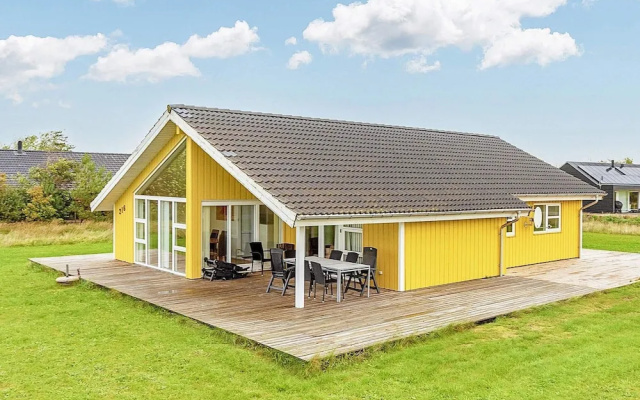 4 Star Holiday Home in Brovst