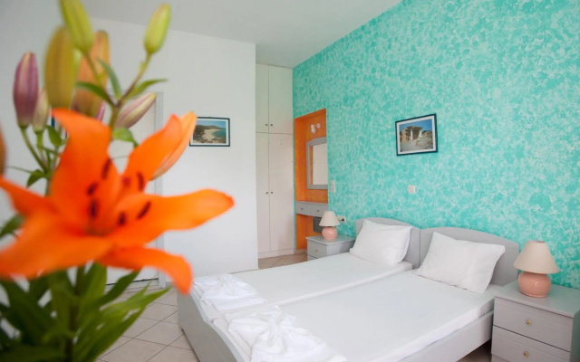 Cosmi Apartments by Estia