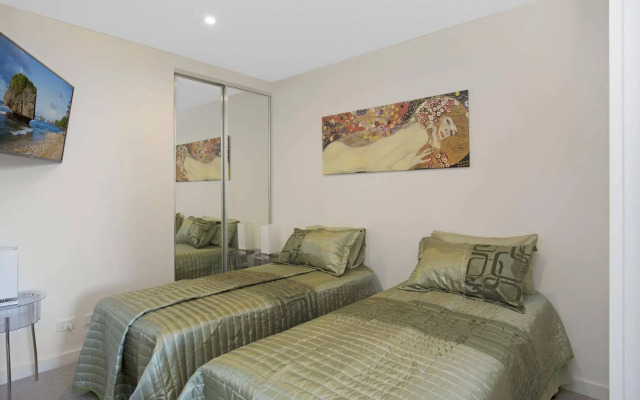 St Kilda Holiday Apartments