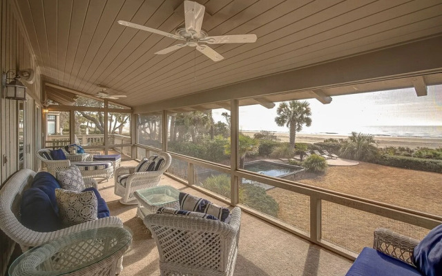 5 South Beach Lagoon