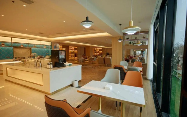 Magnotel Huayin Huashan Scenic Spot