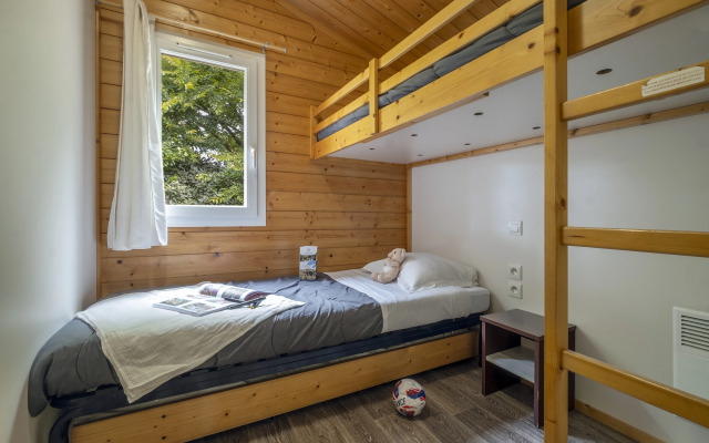 Terres de France - Hameaux des Marines