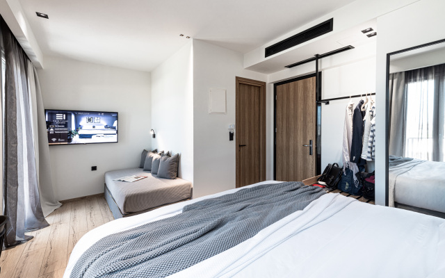 31 Doors Hotel
