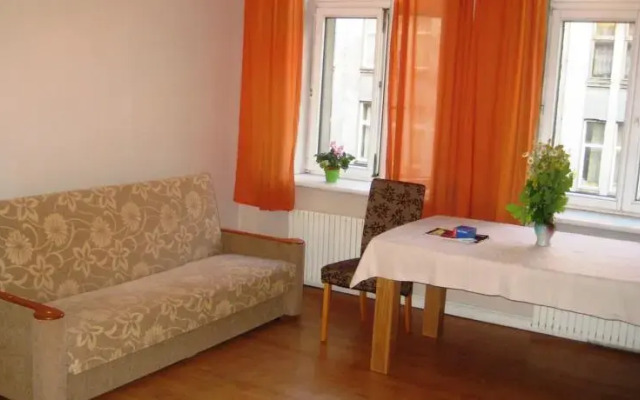 Apartment Aleksandra Čaka 65