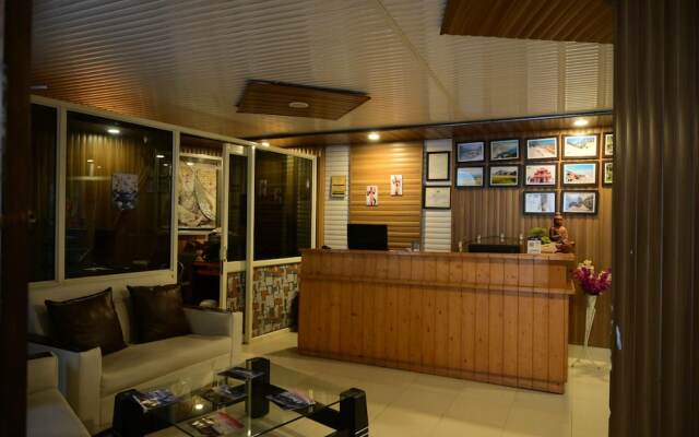 Aanantham Country Resort
