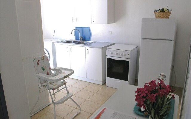 Amazing Home in Ampela, Syros With 6 Bedrooms and Outdoor Swimming Pool