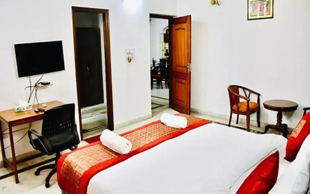 Fabhotel Noida Dreamz