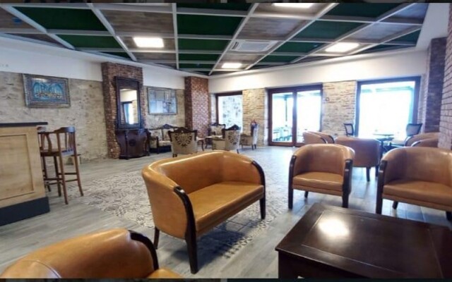 Ayvalik Cihan Otel