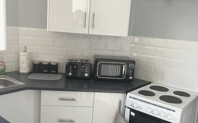 Spacious 1-bed Apartment in the Heart of Herne Bay