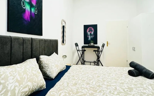 Stylish 4BR Apt Near Westbahnhof