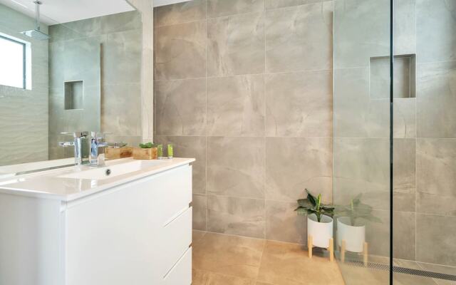 Punchbowl Executive Apartments