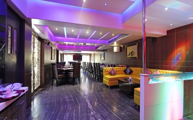 Capital O 3194 Hotel Dayal International