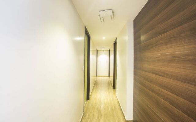 FabHotel Regal International Andheri
