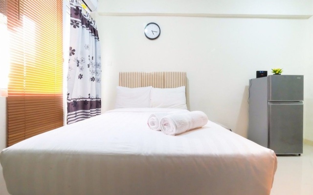 Studio Room at Green Pramuka City Apartment with Mall Access By Travel – Guest Rooms – Jakarta