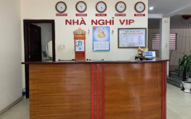 OYO 999 Vip Hostel