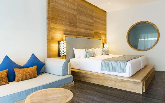 Akira Lipe Resort
