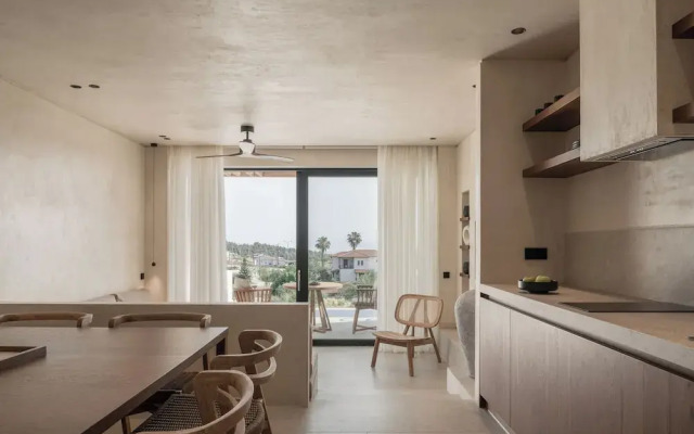 Seven Rocks Suites