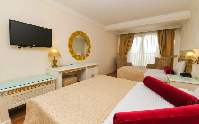 Bilem Hotel Beach & Spa