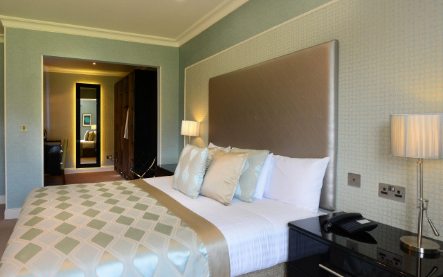 Mill Park Hotel