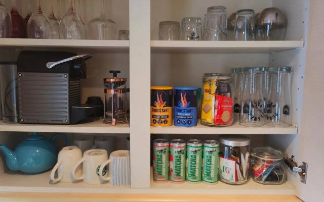 Town Centre House with free parking