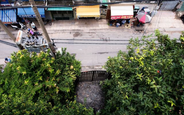 Lush Home Saigon