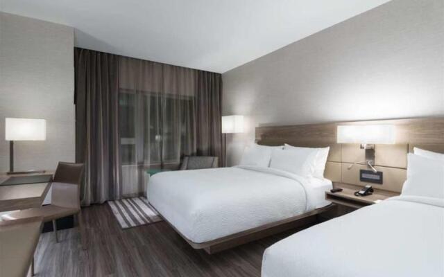 Ac Hotel Boston North