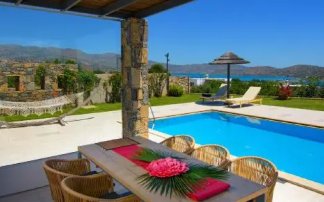 Anemos Luxury Villas