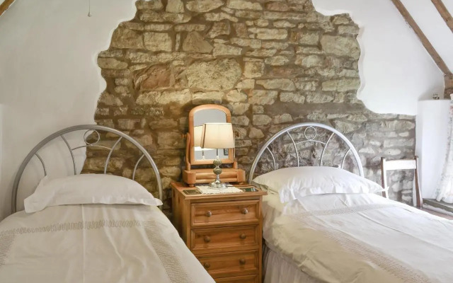 Titchbourne Cottage