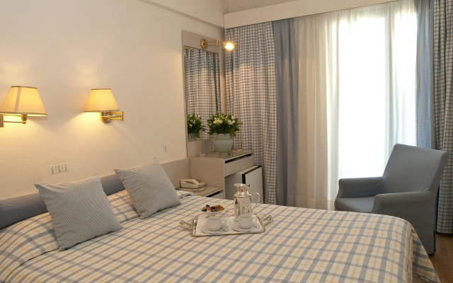 The Park Hotel Piraeus