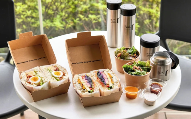 IN THE LIBRARY hotel and books TOKOROZAWA