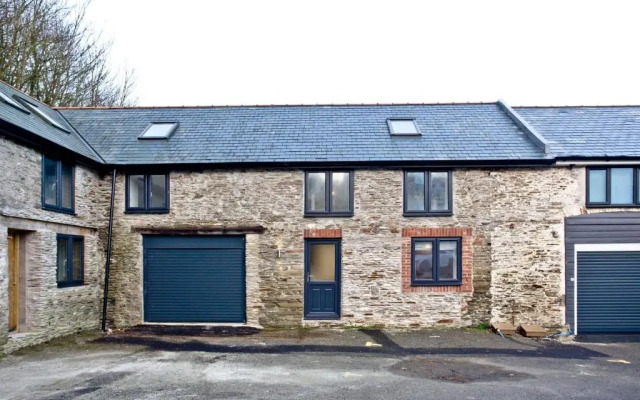 The Barn, 21 At The Beach, Torcross