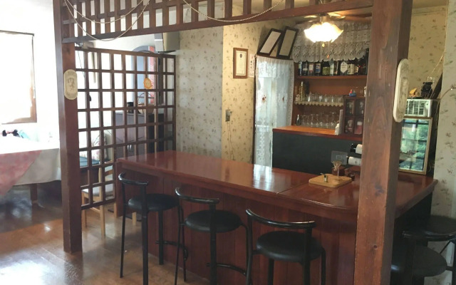 Friendly Inn People