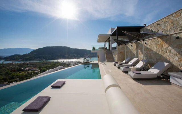 Pothos - Afroditi Villas Collection