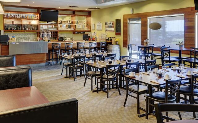 Lakeview Gimli Resort & Conference