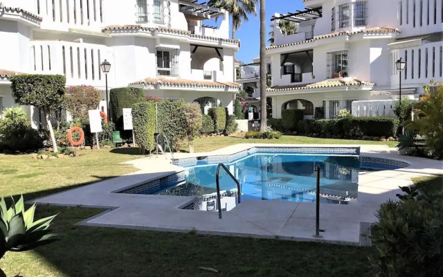 Serinamar - Los Naranjos De Marbella