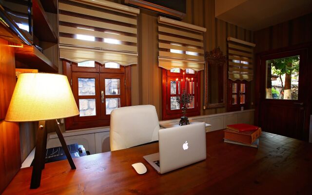 Mia Boutique Hotel