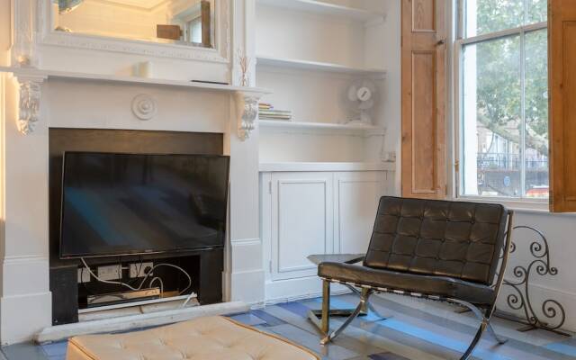 Stunning 3 Bedrooms Apartment on Portobello Road