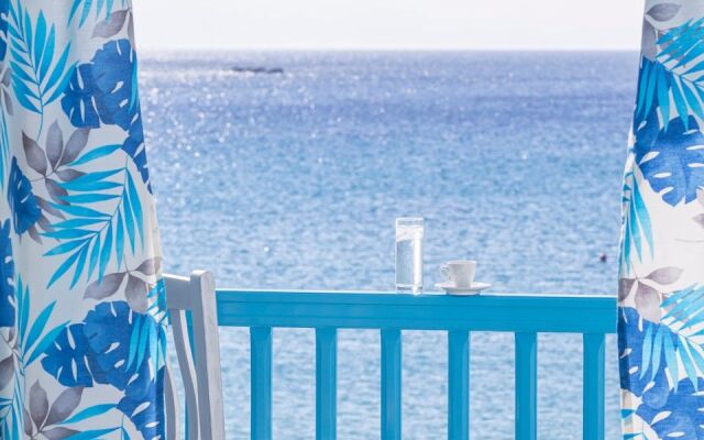 Kosmoplaz Beach Hotel