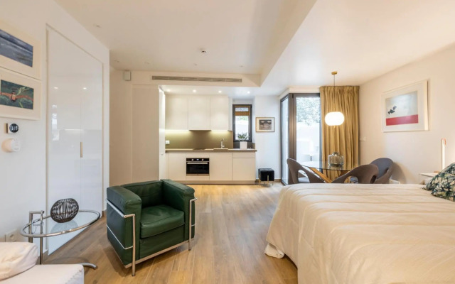 102- HiEndAccomodation-TopLocation