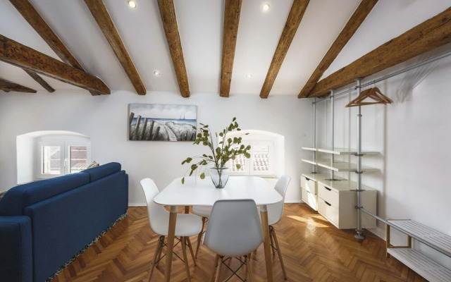 Cozy Apartment for Smaller Groups