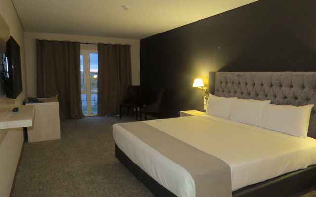 Howard Johnson by Wyndham Termal Dolores