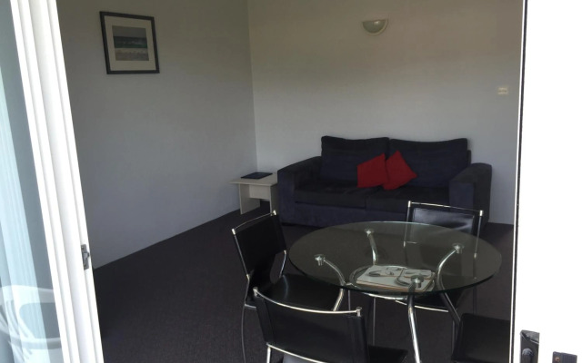 Mollymook Aquarius Apartments