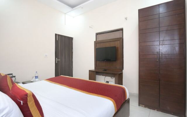 OYO 10386 Hotel Jimmy