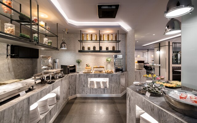 Hin Nam Sai Suay Hotel Hua Hin